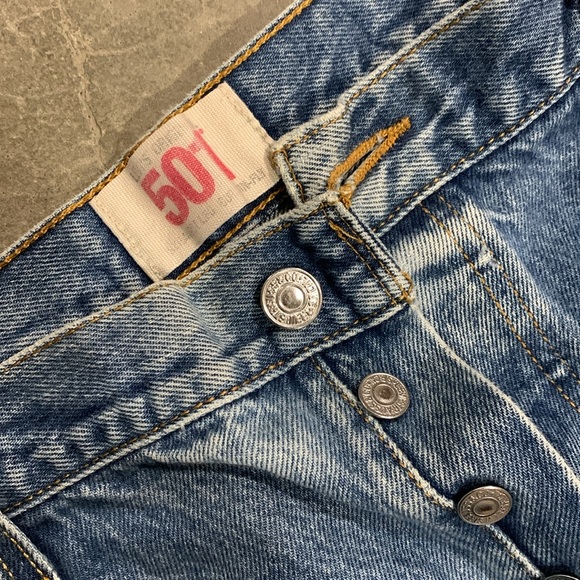 Levi’s Vintage 501 Button Fly Jeans - Picture 2 of 8